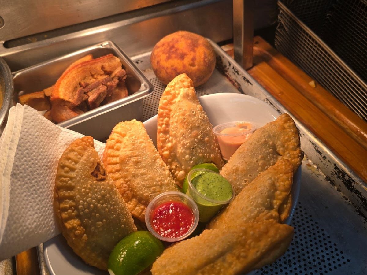 La Cocina de Lucho LLC