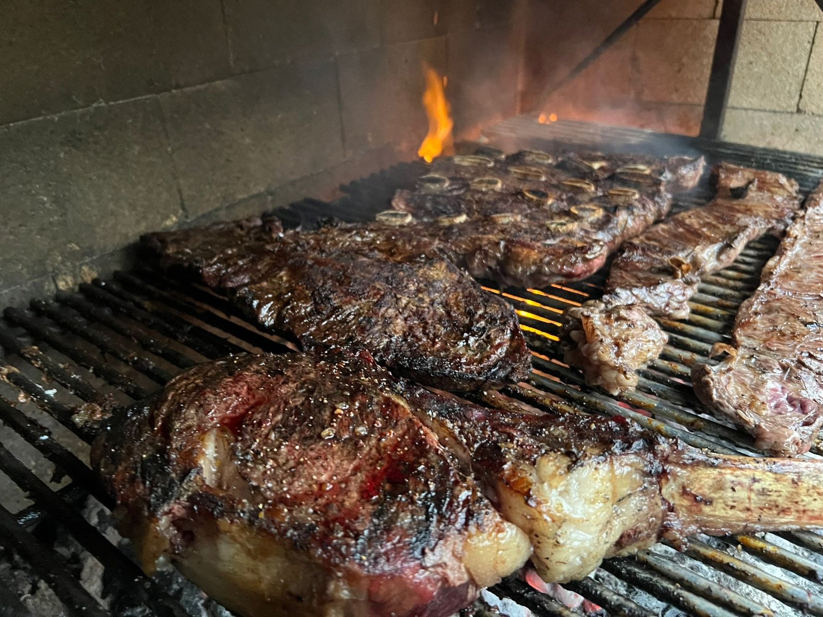 La Cocina de Lucho LLC